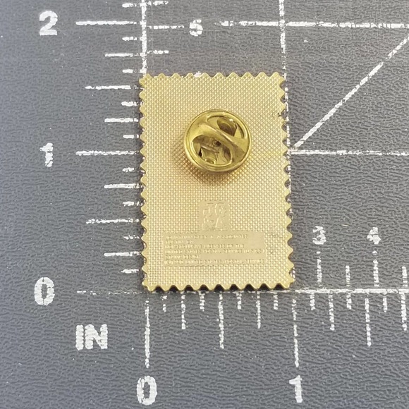 VTG Madonna and Child Baby Jesus USPS Christmas Postage Stamp Pin Religious JG&A - Picture 3 of 4